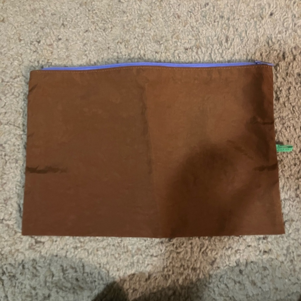 Baggu reversible zip pouch